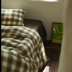 Annie Plaid Bedding Set