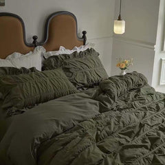 Dark Academia Royal Bedding Set - Tan