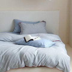 Retro Thin Striped Bedding Set