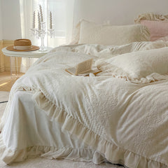 Romantic French Princess Thickened Milk Velvet Lace Edged Bedding Set