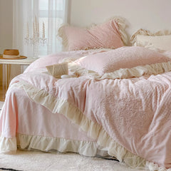 Romantic French Princess Thickened Milk Velvet Lace Edged Bedding Set