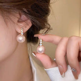 South Fashion New Light Luxury Simple Classic Pearl Birthday Party Gift Stud Earring
