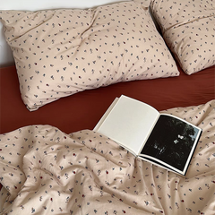 Vintage Ditsy Floral Bedding Set