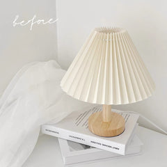 Milk Pleated Table Lamp