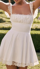 SATIN LACE MINI DRESS IN WHITE