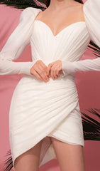 PLEATED BUTTOCK DRESS IN WHITE