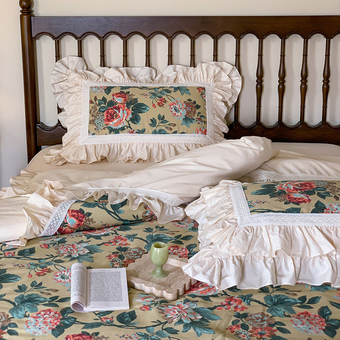 Vintage Rose Lotus Leaf Edge Bedding Set