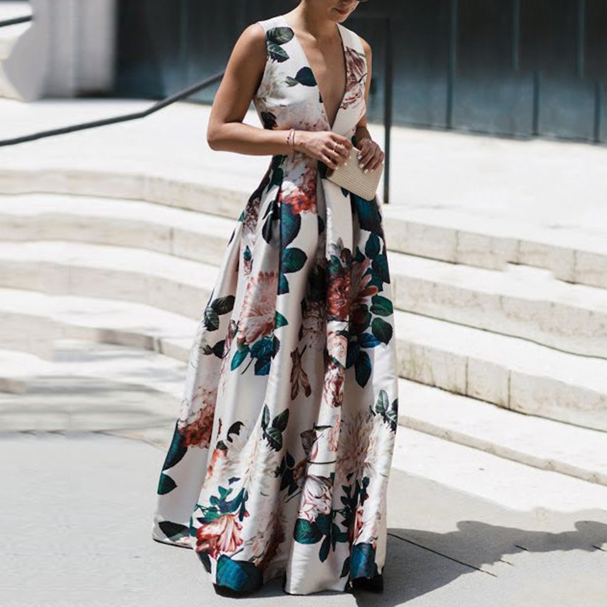 Summer Trendy Sleeveless Deep V Neck Full Length Prom Dresses