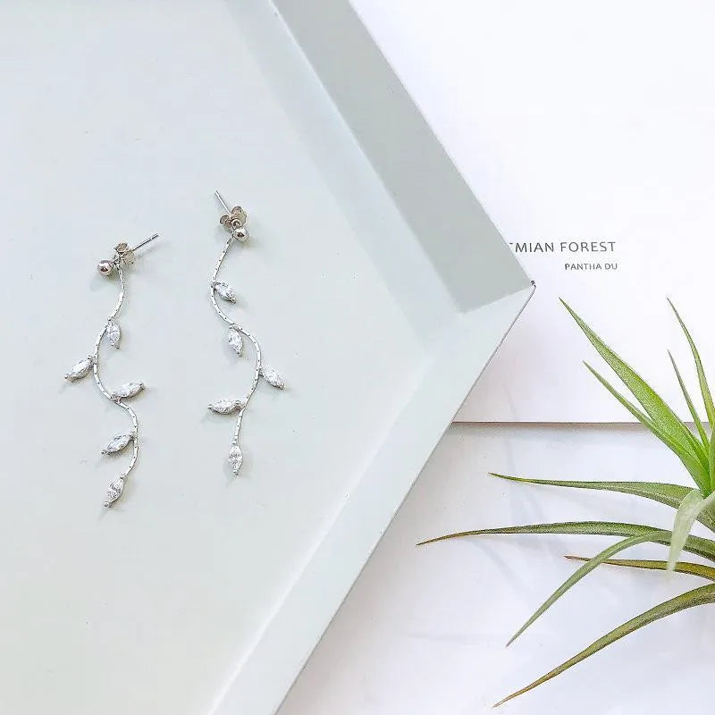 Silver Needle Willow Leaf Fashion Temperament Simple Long Tassel Earrings Gift Earring