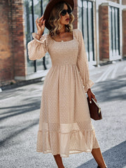 Chic Lace Lantern Sleeve Ruffles Square Collar Dress