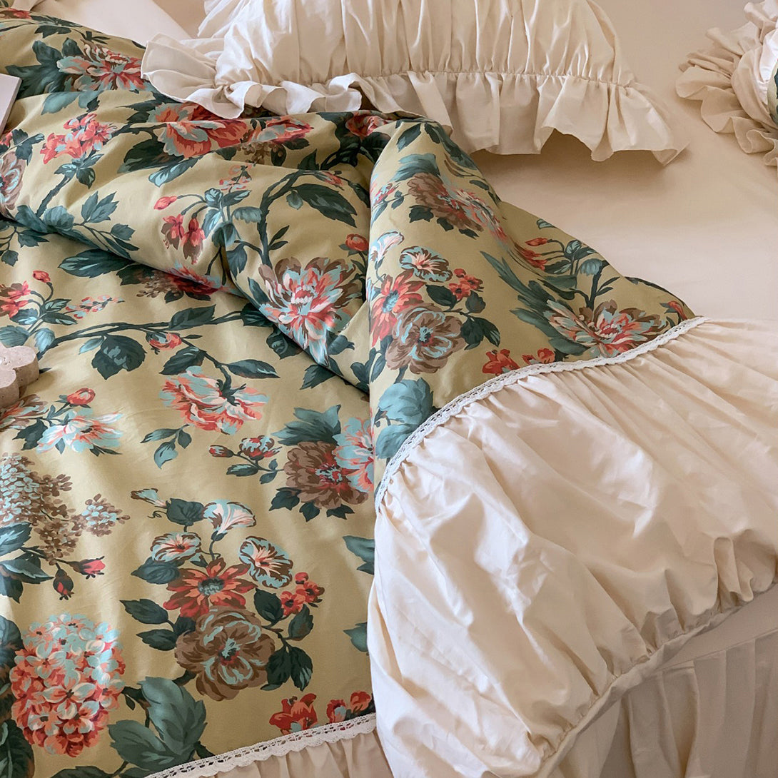 Vintage Rose Lotus Leaf Edge Bedding Set