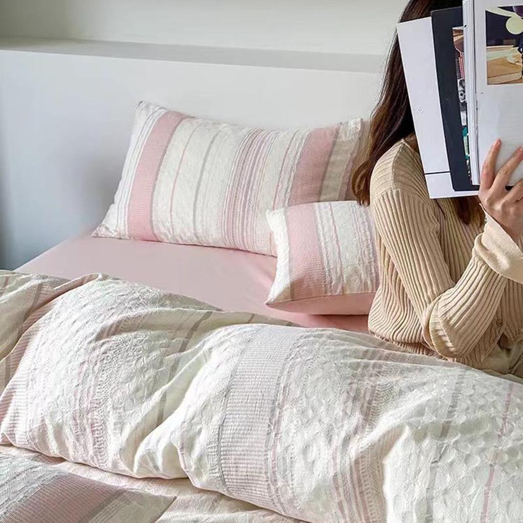 Asymmetry Jacquard Duvet Cover - Pink