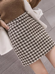 Woolen Plaid Buttocks Short Mini Black Beige Skirt