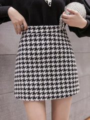 Woolen Plaid Buttocks Short Mini Black Beige Skirt