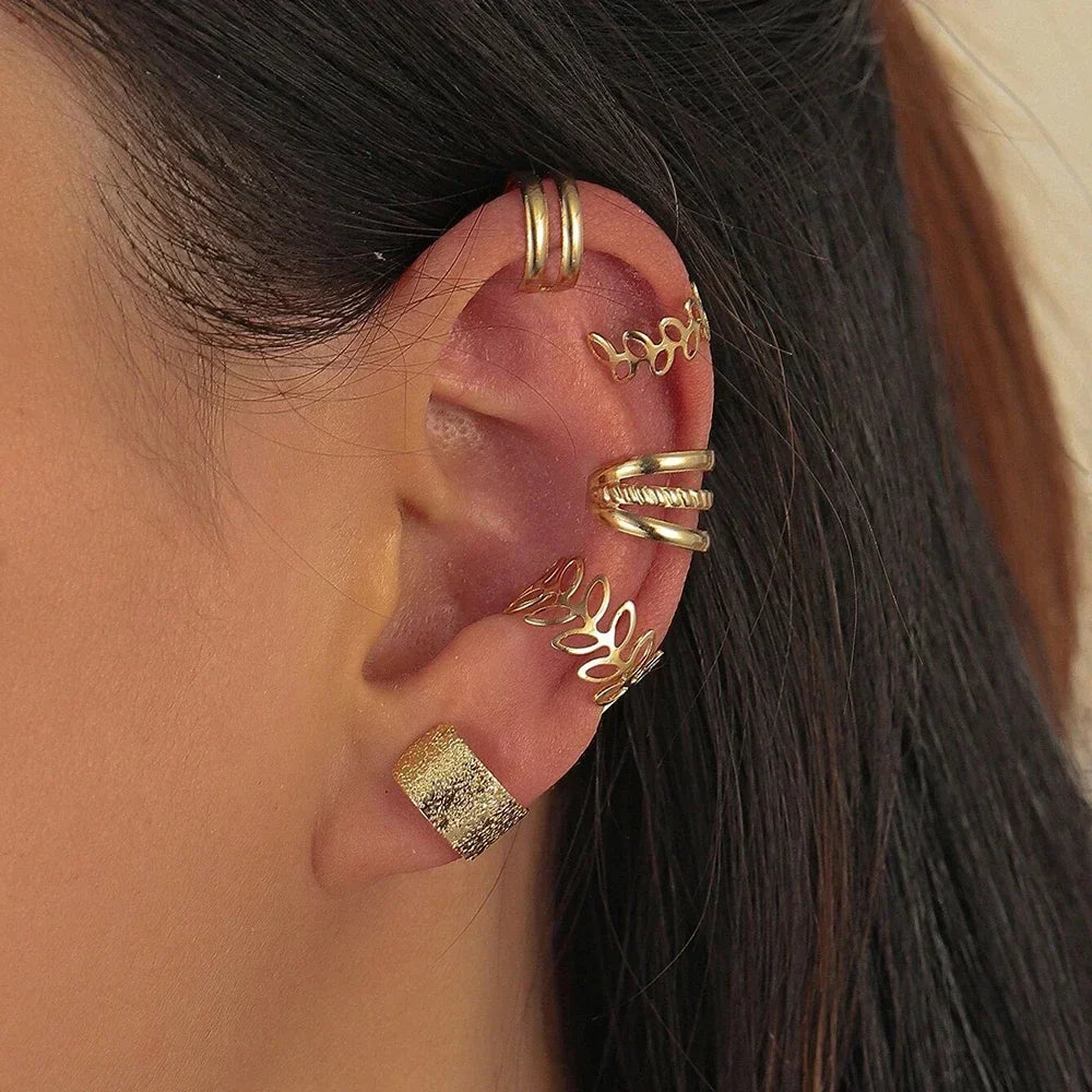 Vintage Gold Color Leaves Non-Piercing Fake Cartilage Clip Creative Trend Jewelry Earring