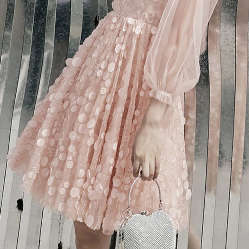 Appliques Fashion V-Neck Full Sleeves A-Line Prom Gowns