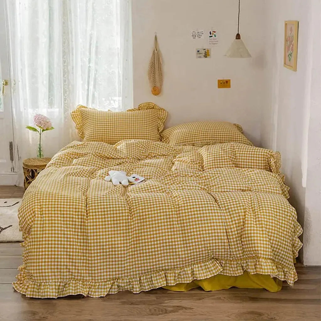Rustic Gingham Duvet Cover with Ruffle