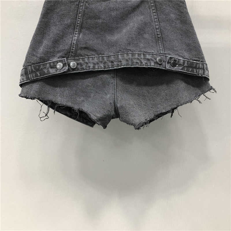 WomenFake Two Pieces of High Waist A-line Thin Denim Shorts Street Style