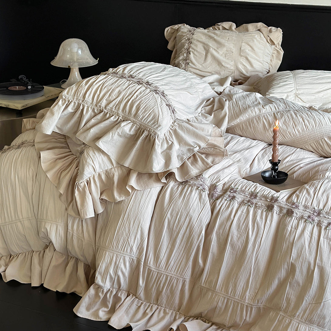 Country Farmhouse Style Ruffle Bedding Set