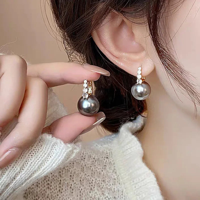 South Fashion New Light Luxury Simple Classic Pearl Birthday Party Gift Stud Earring