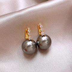 South Fashion New Light Luxury Simple Classic Pearl Birthday Party Gift Stud Earring