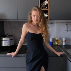 Summer Daily Joker European And American Wind Flat Mouth Clavicle Shoulder Strap Waist Show Thin Halter Dress