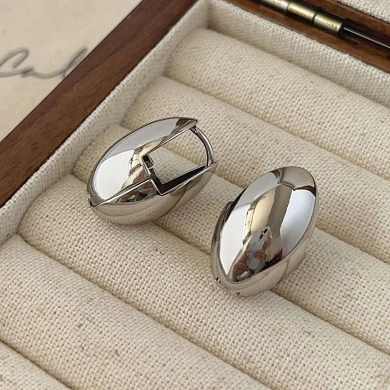 Gold Plated Smooth Metal Hoop Glossy Shiny French Luxury Fashion Statement Jewelry Earring