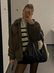 Contrasting Striped Long Sleeved Knitted Pullover Elegant High Collar Sweater