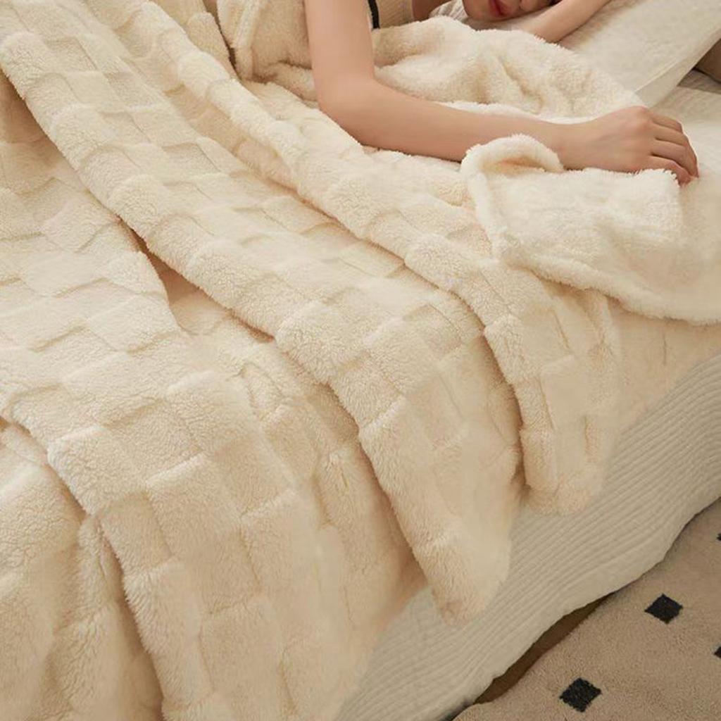 Cozy Plaid Fleece Blanket - Green