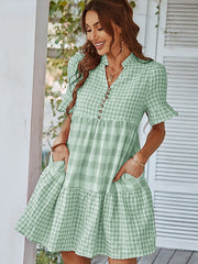 Plaid Short Sleeve Loose Ruffle Stitching Beach Dress