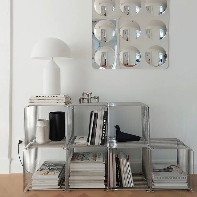 Modern Minimalist Metal Floating Shelf