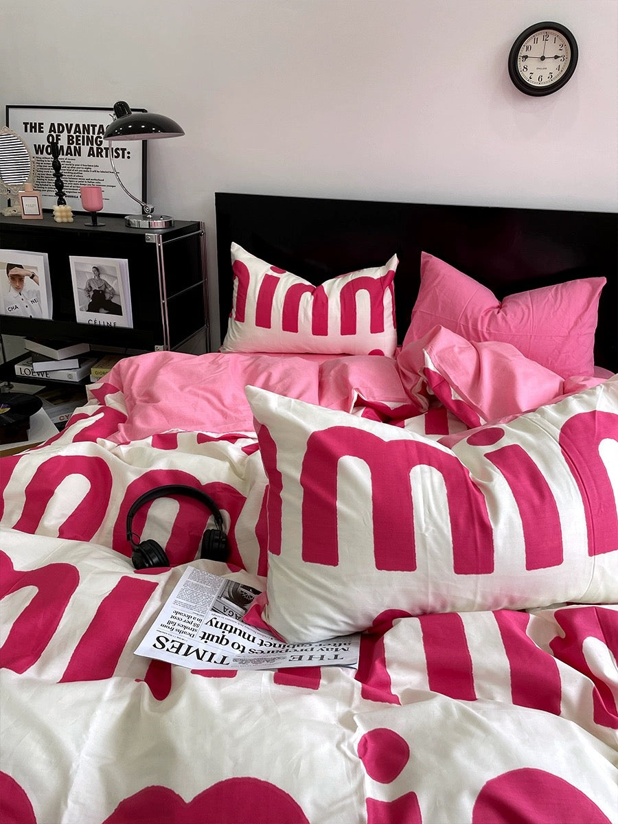 Korean Pink Letter Bedding Set