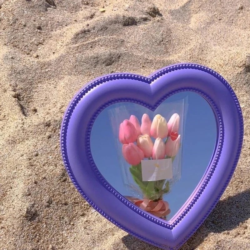 Pillow Heart Mirror