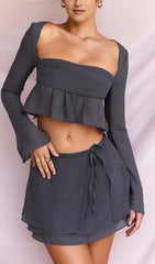CHIFFON SUIT IN GREY