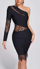 ONE SHOULDER INSERT LACE MIDI DRESS IN BLACK