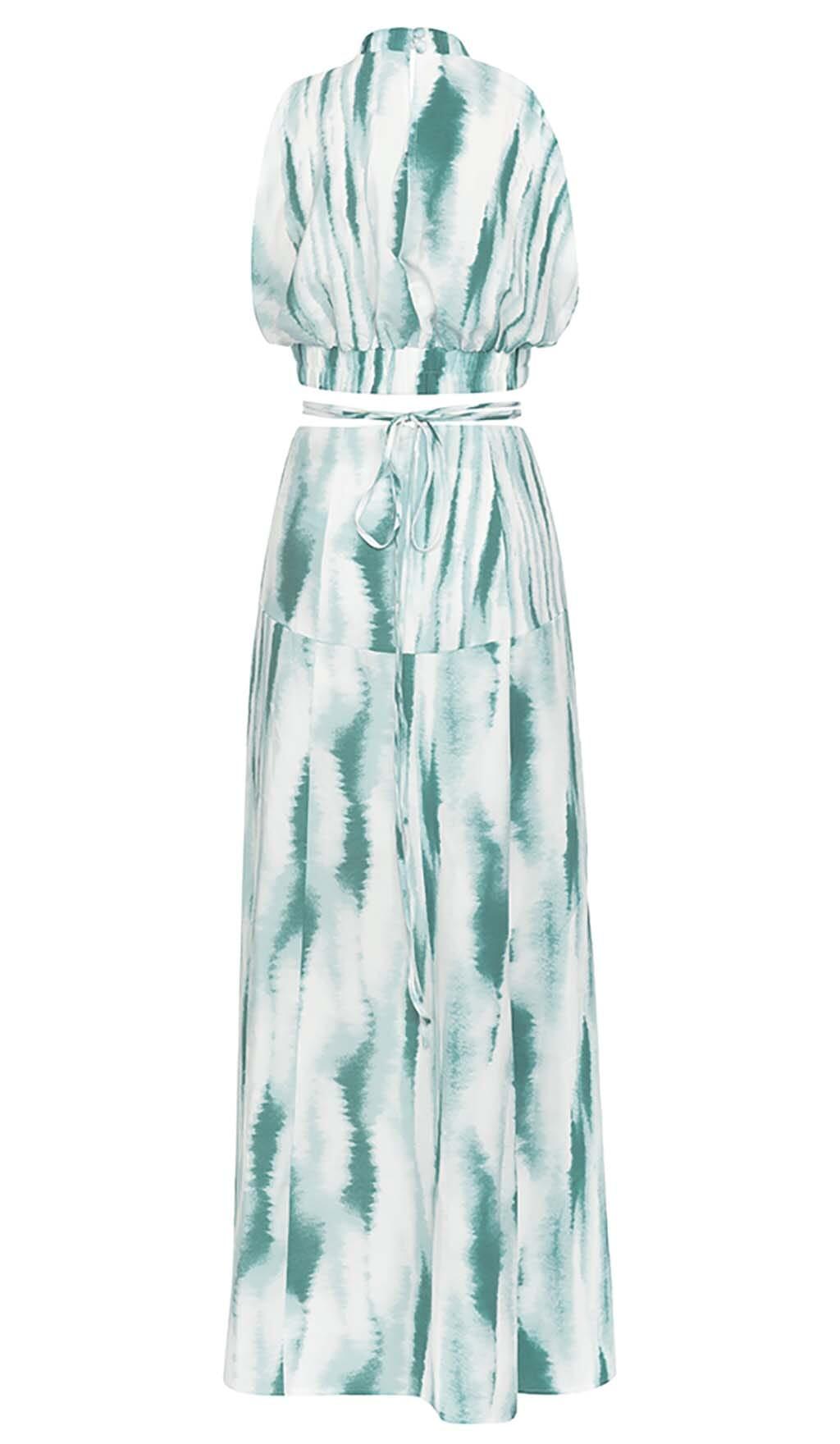 HALTER SLEEVELESS MAXI DRESS IN MULTI-COLOR