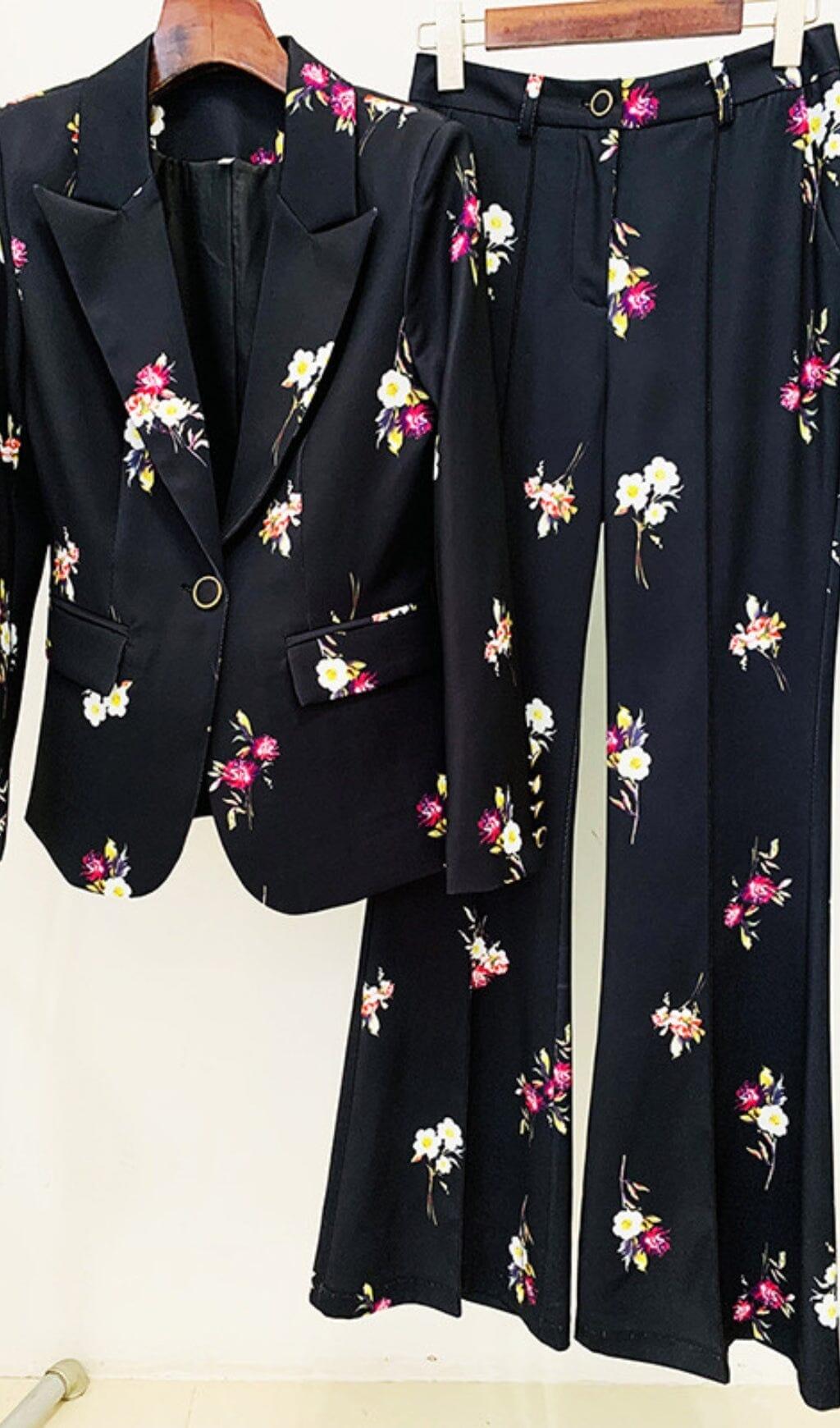 FLORAL PRINT FLARE JACKET SUIT IN BLACK