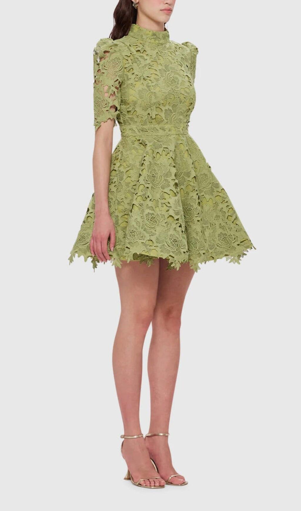 LACE SHORT SLEEVE MINI DRESS IN OLIVE