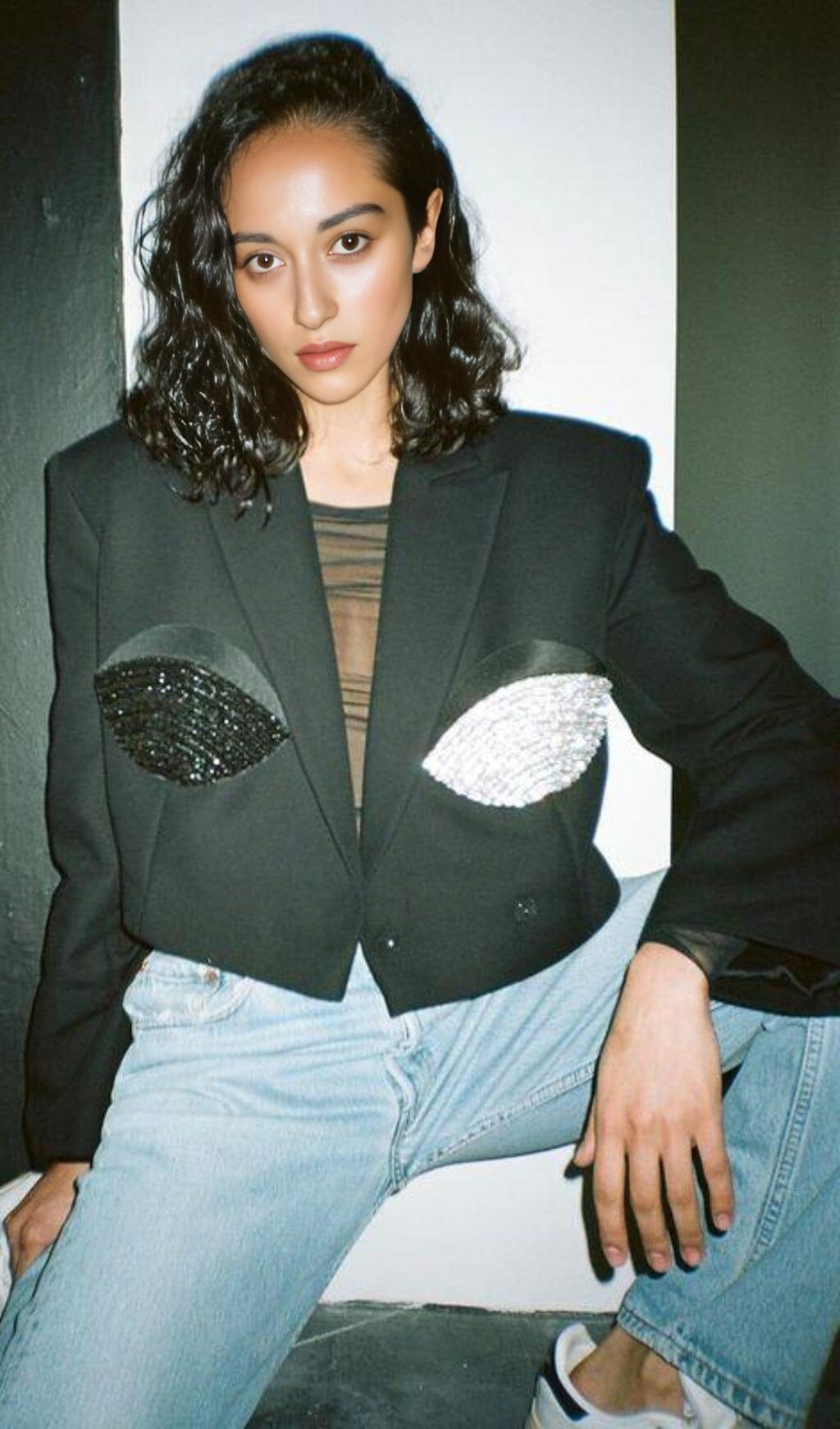 CROPPED OVERSIZED SPIRAL BLAZER