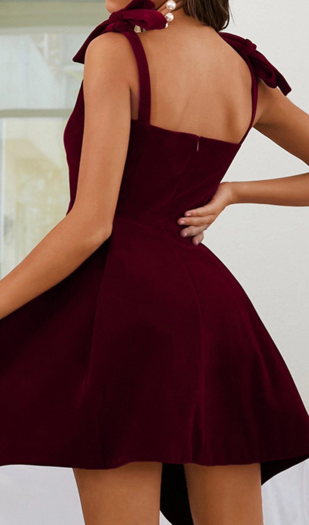 BOW SHOULDER STRAP VELVET SUSPENDER DRESS IN BURGUNDY