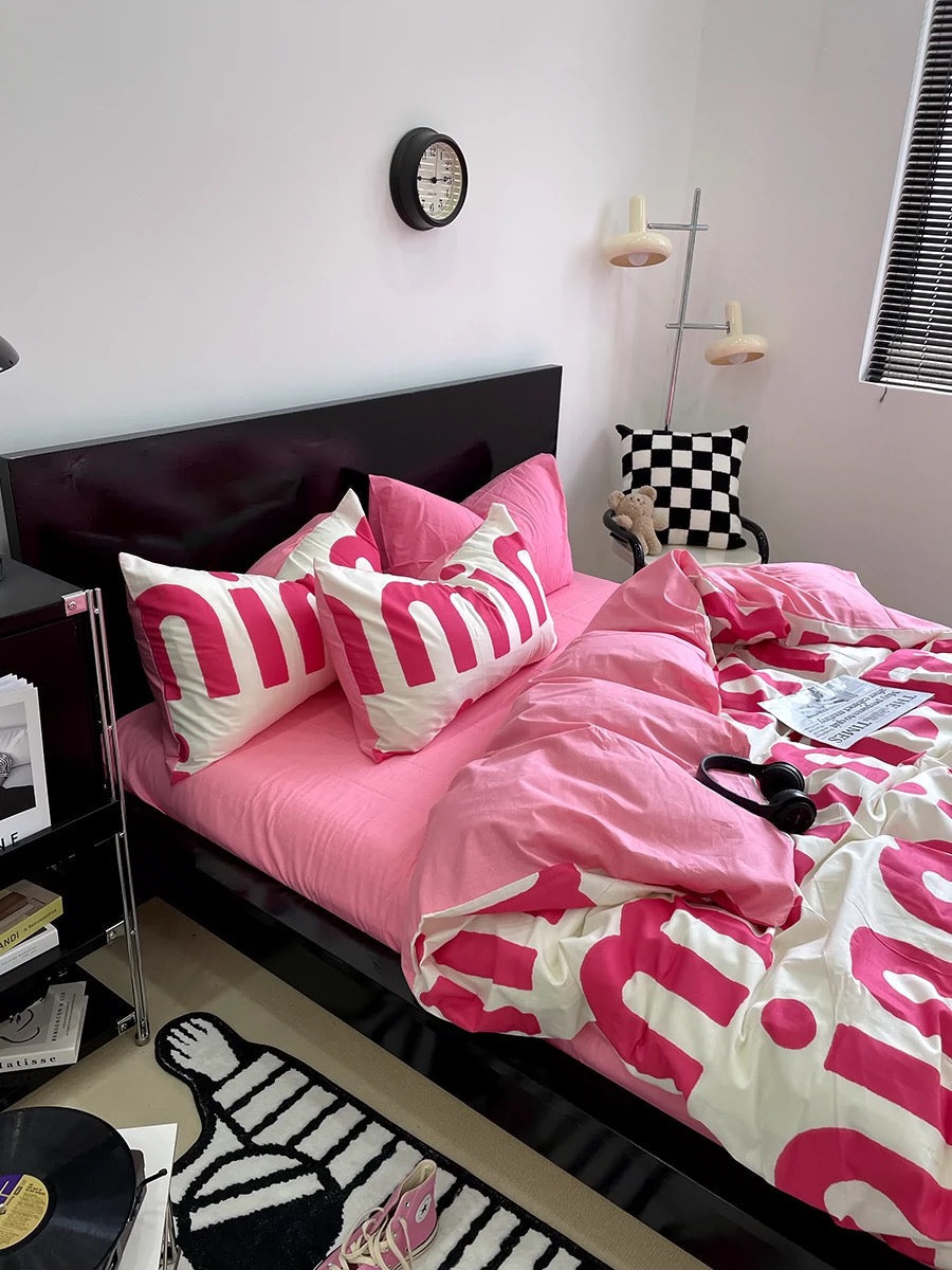 Korean Pink Letter Bedding Set