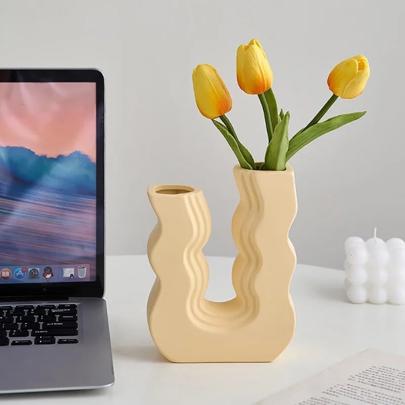 Luna Vase