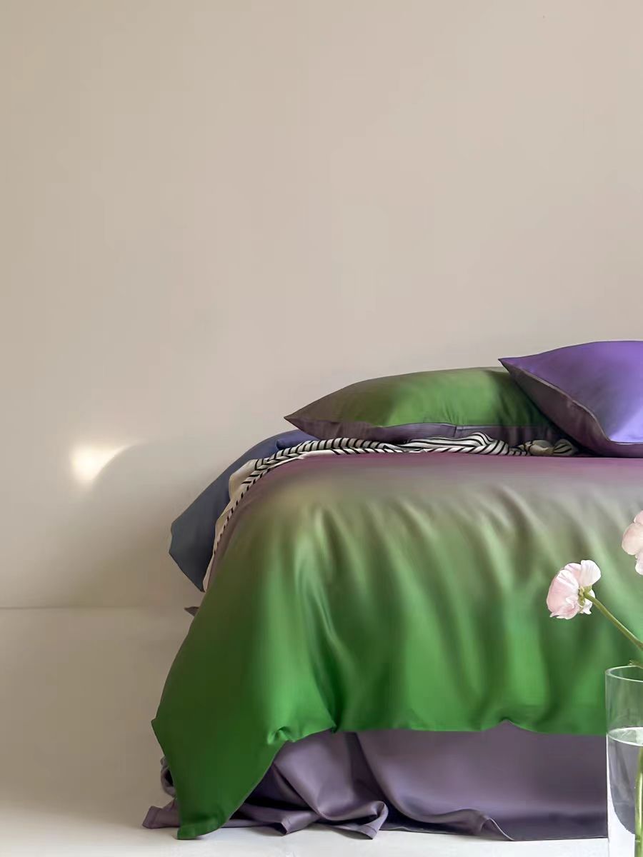 Luxury Ombre Aurora Bedding Set - Green