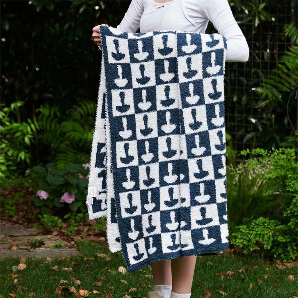 Mushroom Throw Blanket (Dull Red)