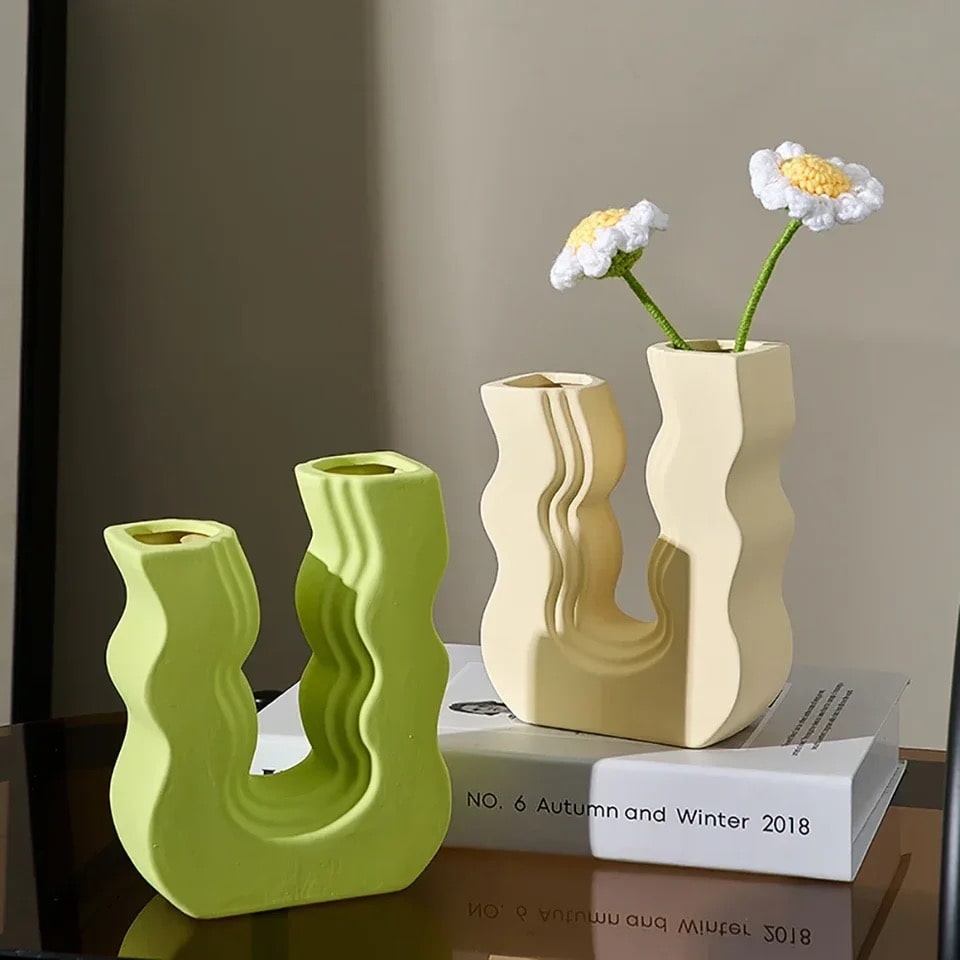 Luna Vase