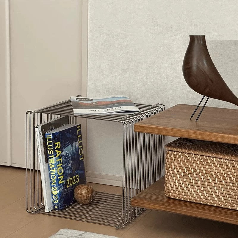 Modern Minimalist Metal Floating Shelf