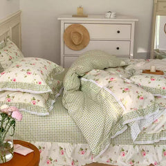 Pastoral Floral Lace Duvet Cover