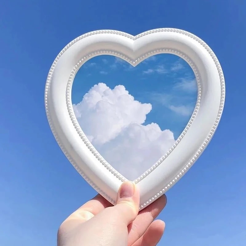 Pillow Heart Mirror