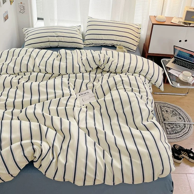 Nordic Stripe Bedding Set