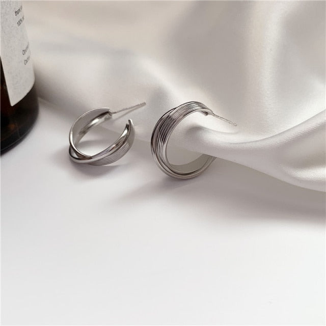 Fashion Metal Elegant Hoop Earring